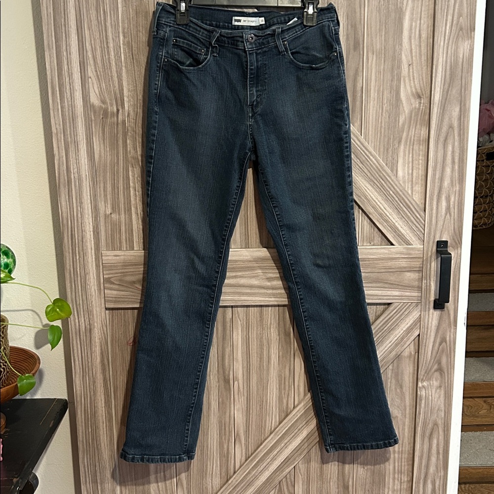 Levi's Women's Straight Leg Jeans - Dark Blue Wash